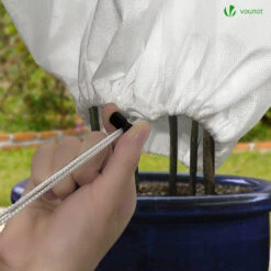 Lot De 3 Housse Hivernage Plante Avec Cordon Polypropylème 80g/m² 80x100cm Blanc(Lot De 3 Housse Hivernage Plante Avec Cordon Polypropyleme 80g M 80x100cm Blanc) -Boutique Vounot 4 2d314b2b b510 47f8 a3c6 b9ee41d7565c